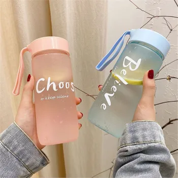 Kızlar için yaz Su Şişeleri Ücretsiz Kargo Öğeleri Shaker Protein Fincan Plastik Şeffaf Mat Drinkware Spor Kore Şişe Su